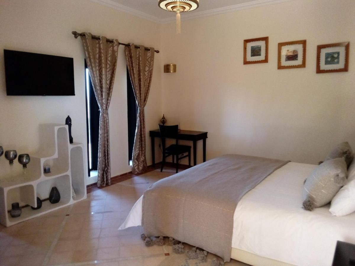 Le Petit Chateau Des Anges Ouled Bouzid Dış mekan fotoğraf